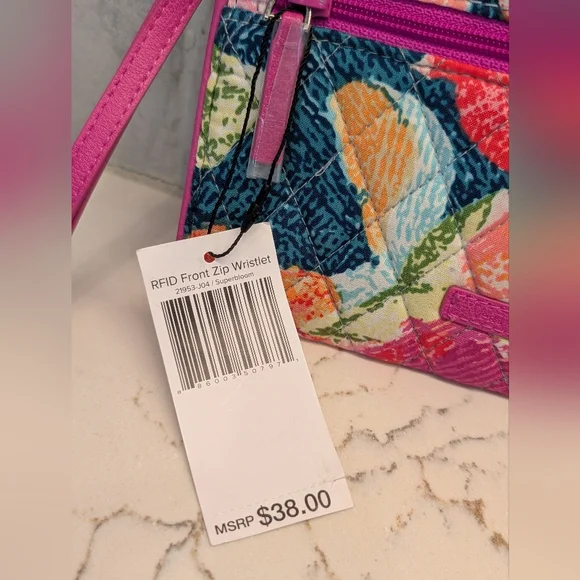 Vera Bradley Wristlet - NWT - Pink/Blue Floral 8x4.5 Inches - Picture 2 of 11